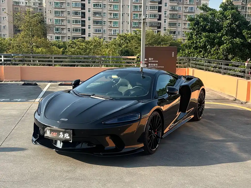 Купить McLaren GT