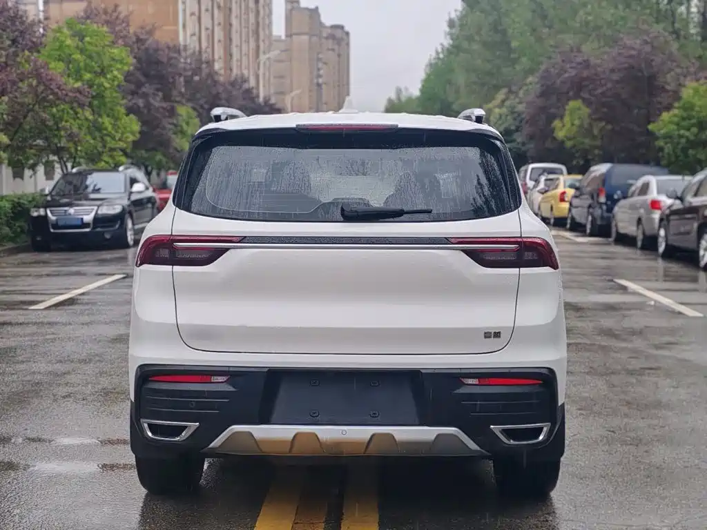 Geely Haoyue — миниатюра 10