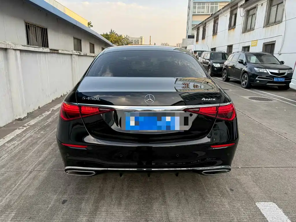 Mercedes-Benz S-Class — миниатюра 8