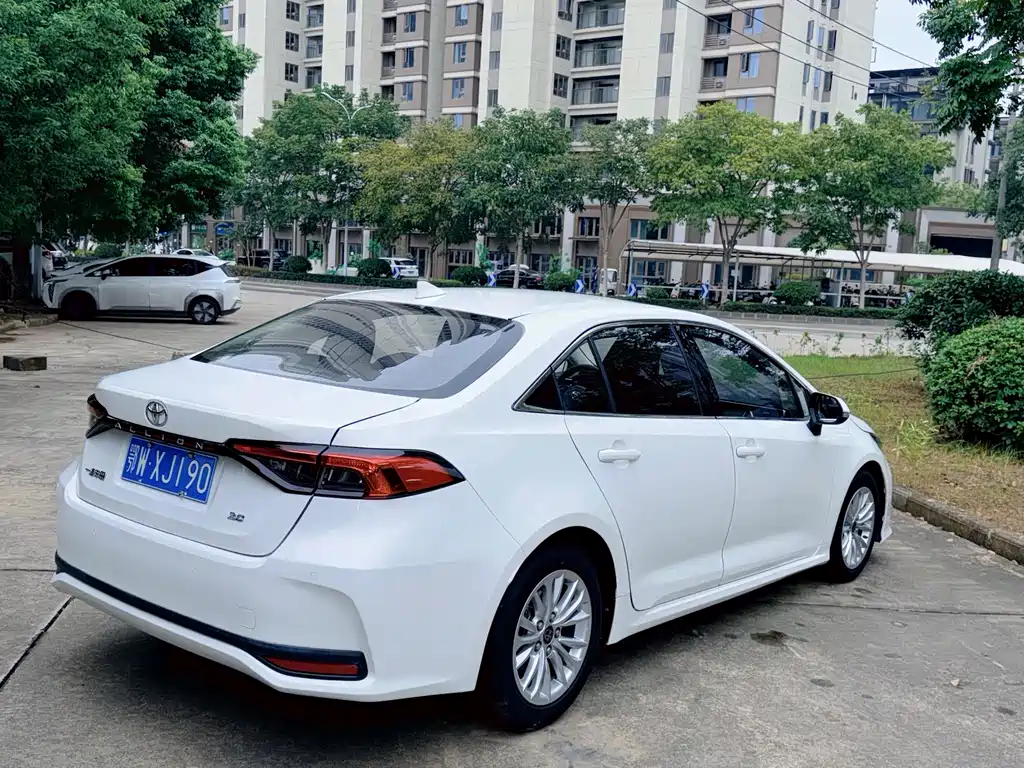 Toyota Allion — миниатюра 6