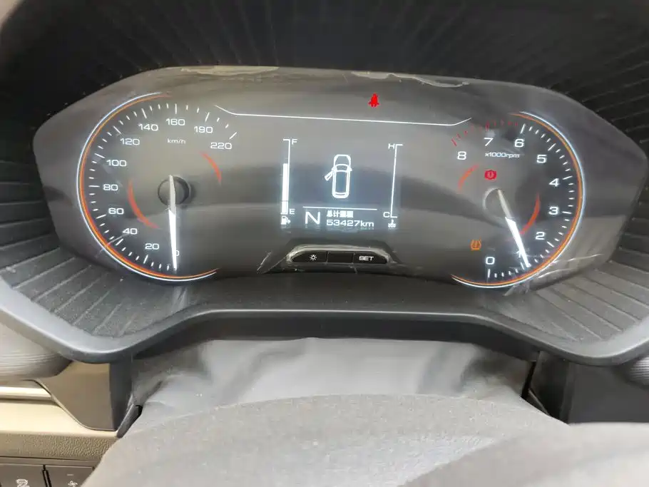 Wuling Jiachen — миниатюра 14