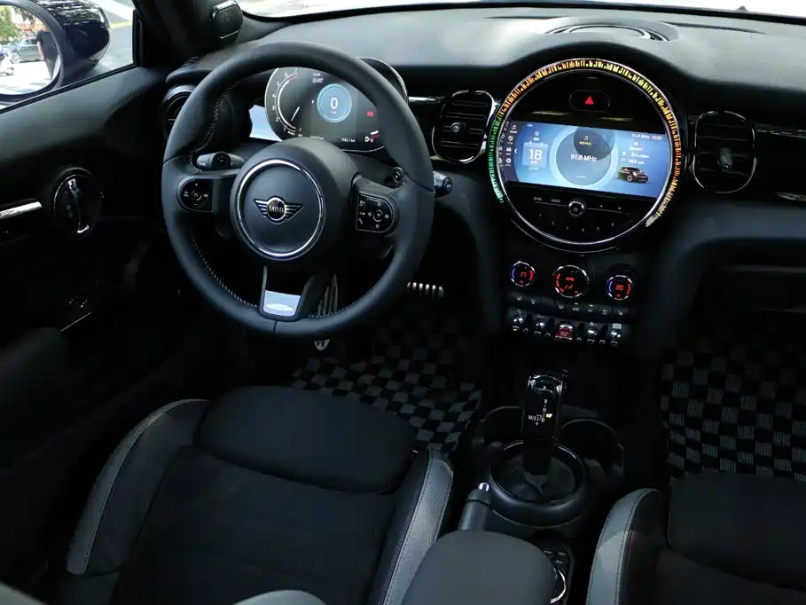 MINI Mini — миниатюра 25