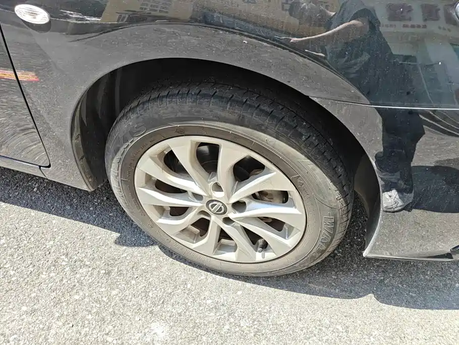 Nissan Sylphy — миниатюра 6