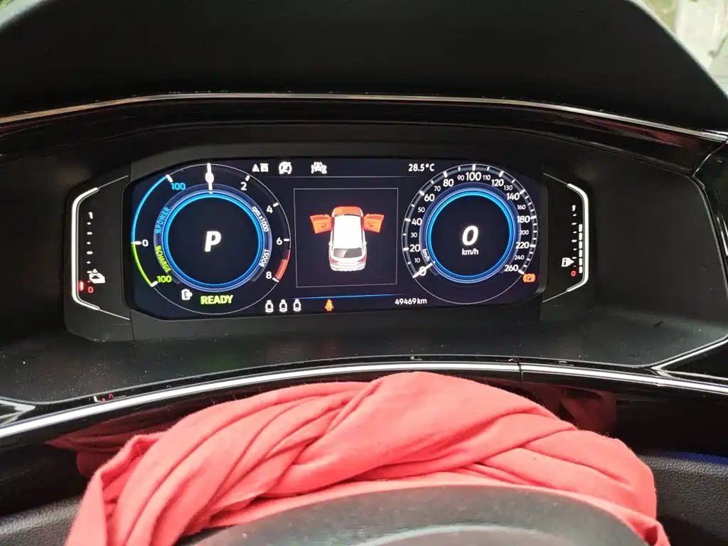 Volkswagen 探岳 GTE — миниатюра 12