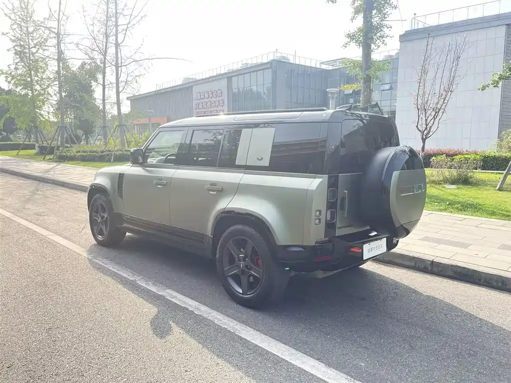 Land Rover Land Rover Defender 2024 110 3.0T P400 X