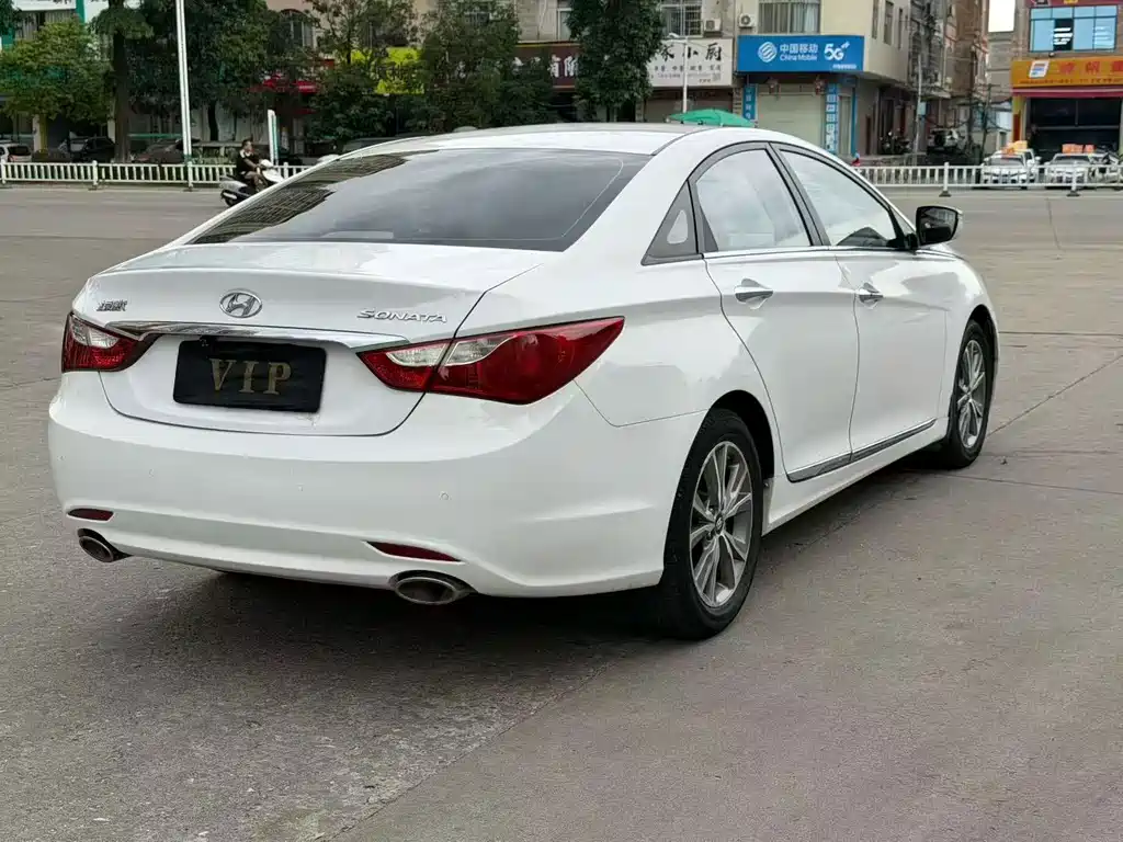 Hyundai Sonata — миниатюра 4