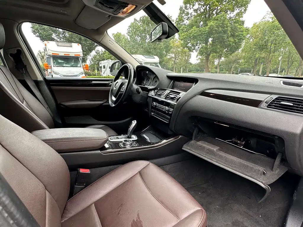 BMW X4 — миниатюра 12