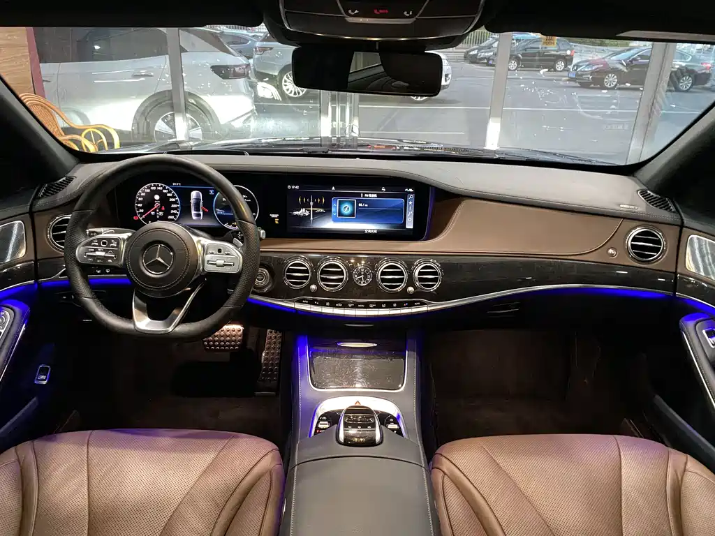 Mercedes-Benz S-Class — миниатюра 15
