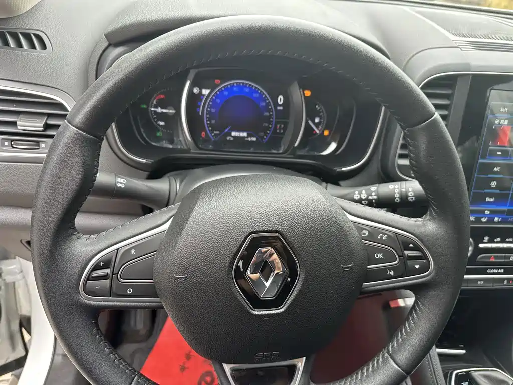 Renault Koleos — миниатюра 12