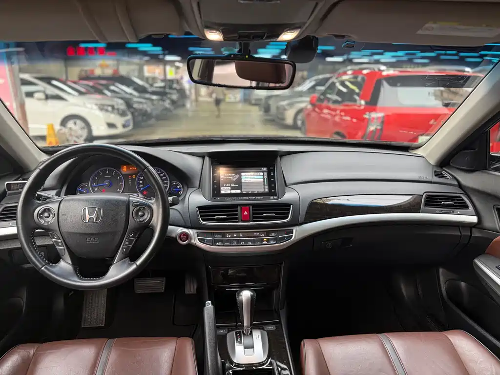 Honda Crosstour — миниатюра 10
