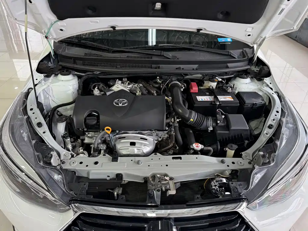 TOYOTA YARIS L ZHIXUAN