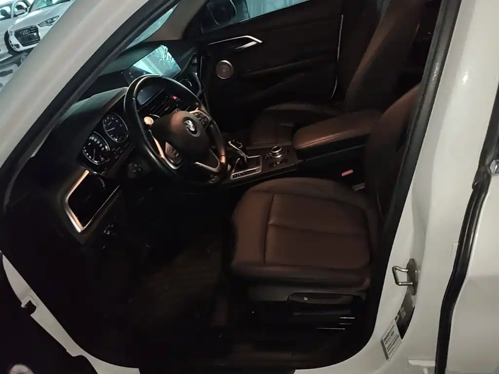 BMW 1 Series — миниатюра 15