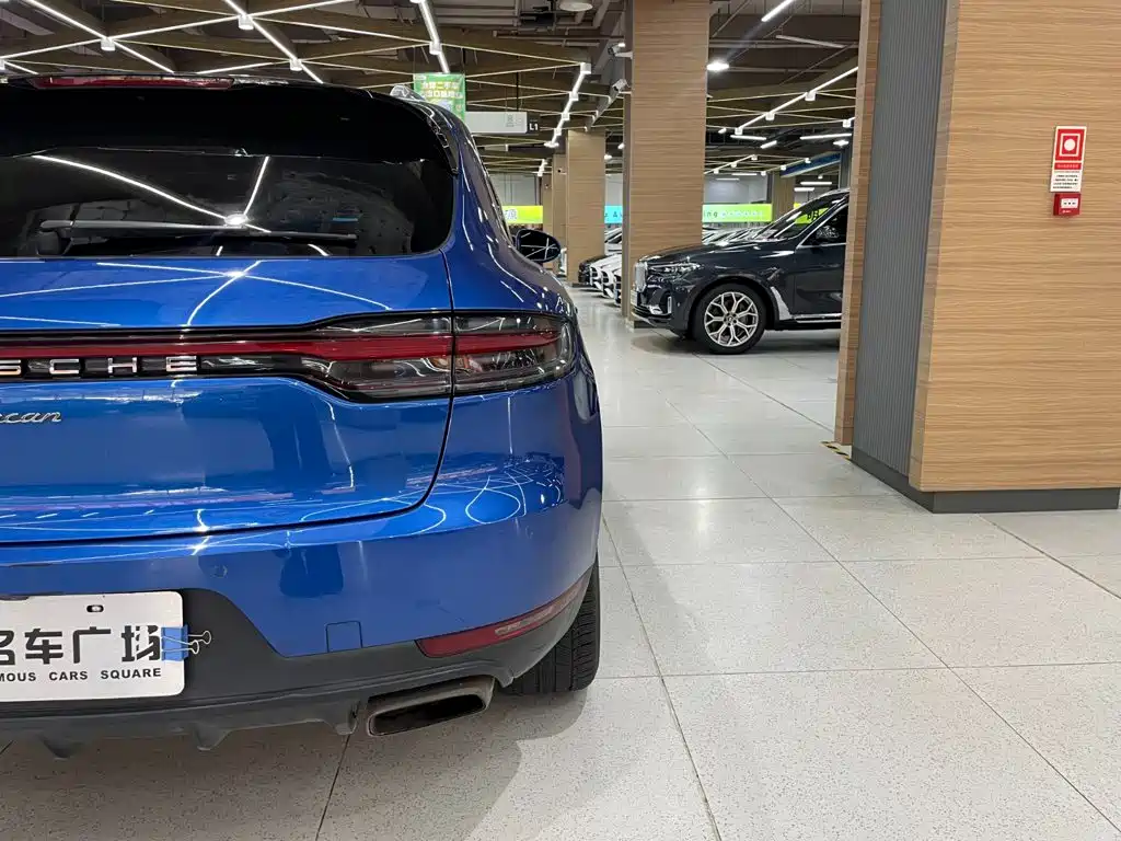 Porsche Macan — миниатюра 10