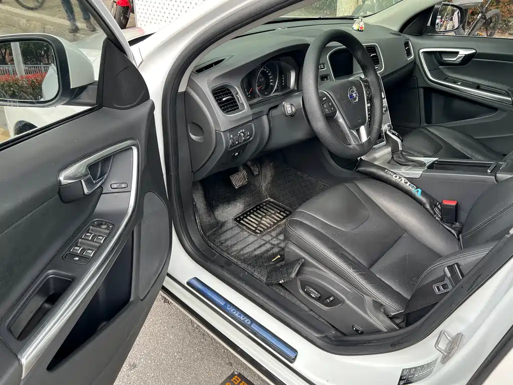 Volvo S60 2016 S60L T3