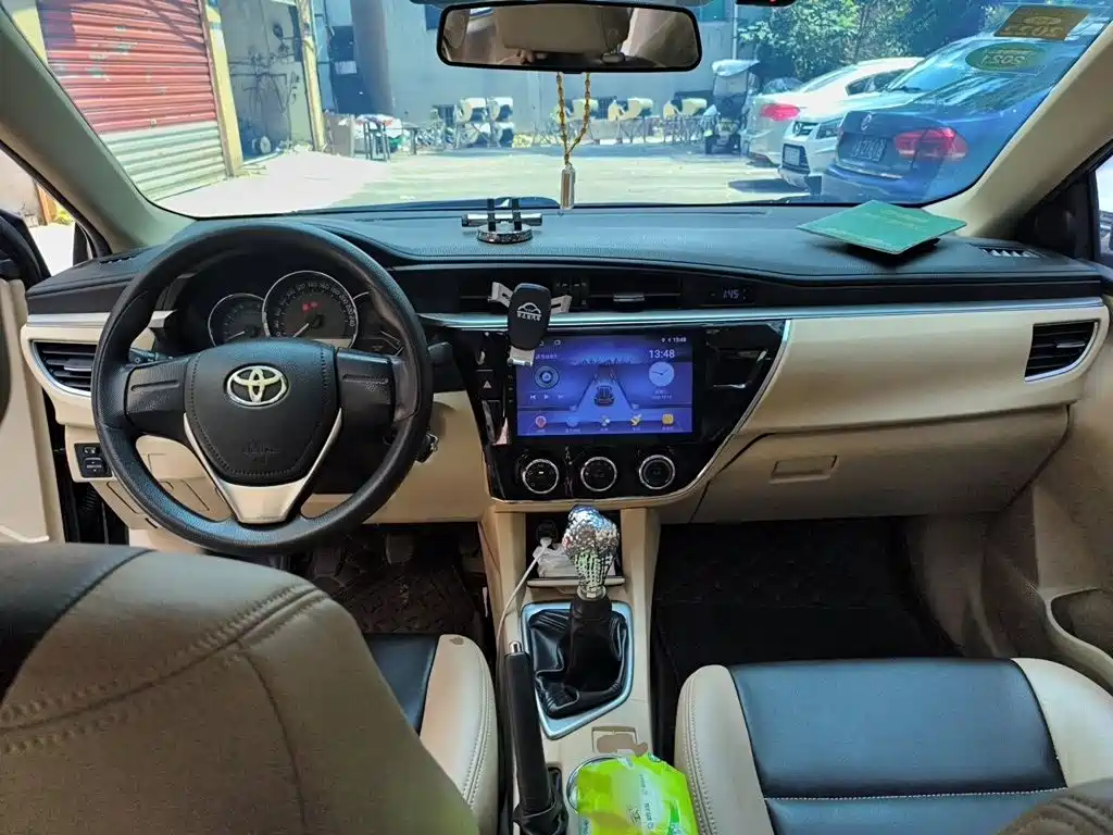 Toyota Corolla — миниатюра 13