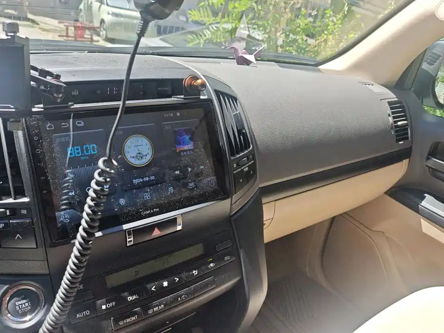 Toyota Land Cruiser — миниатюра 13