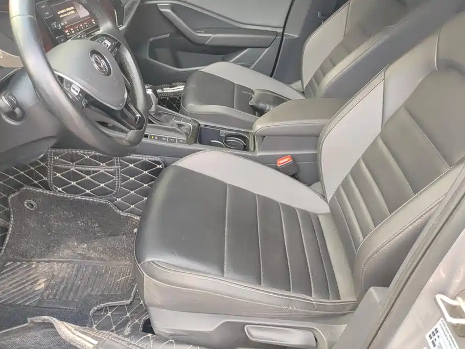 Volkswagen Sagitar — миниатюра 9