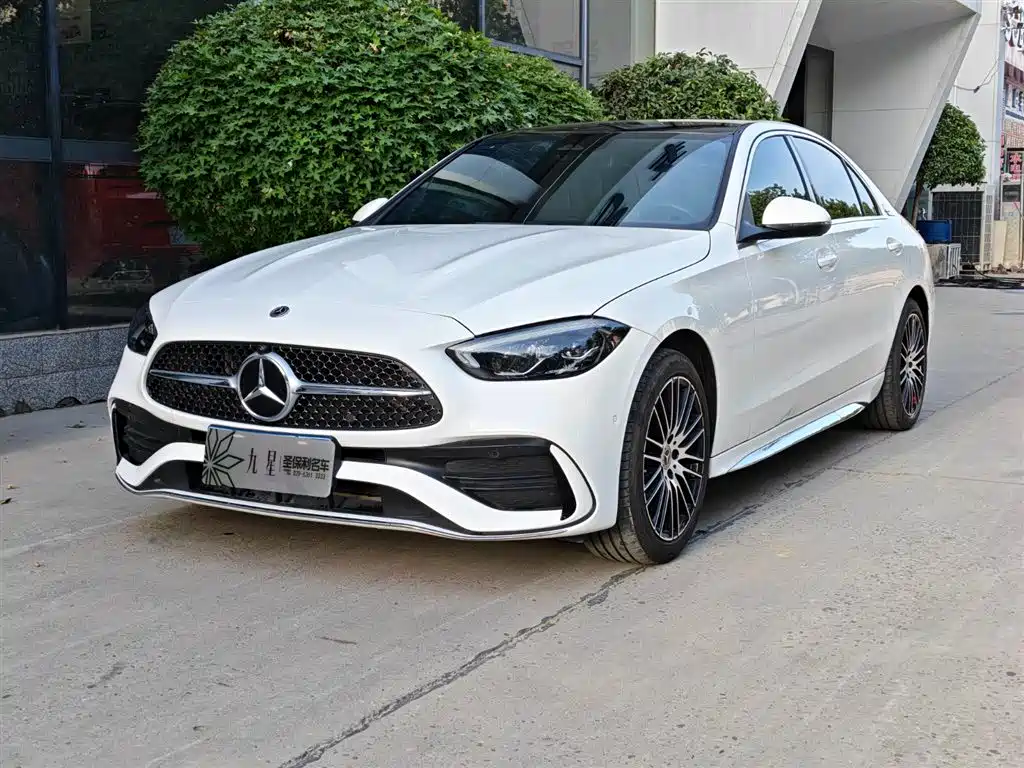 Mercedes-Benz C-Class 2022