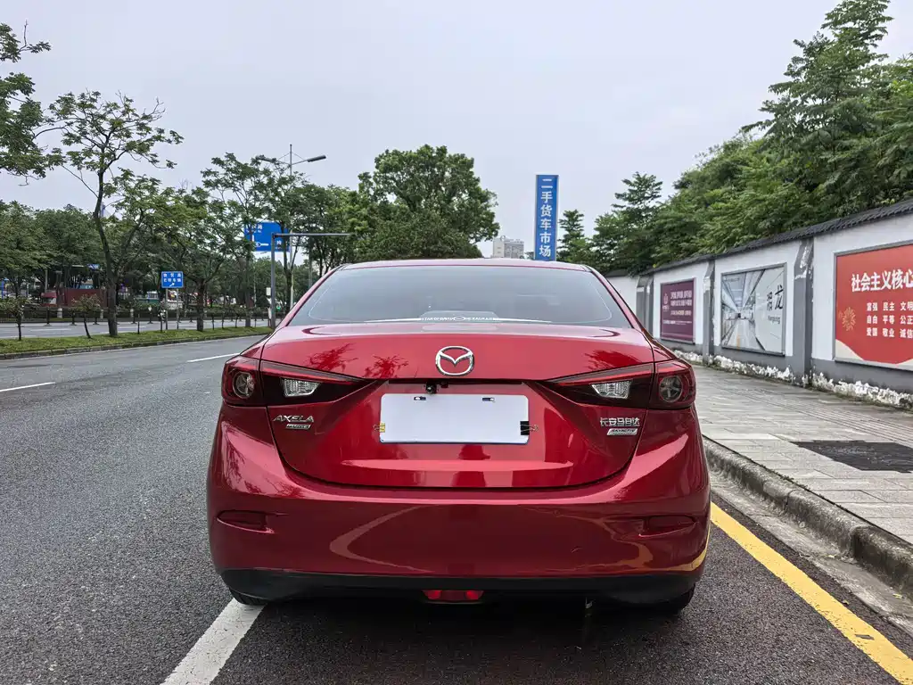 Mazda 3 Axela — миниатюра 14