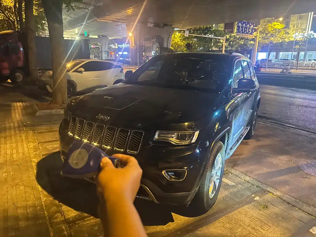 Jeep Grand Cherokee (Import)