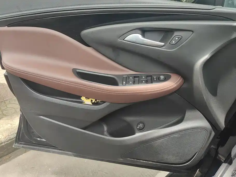 Buick Envision Plus — миниатюра 7