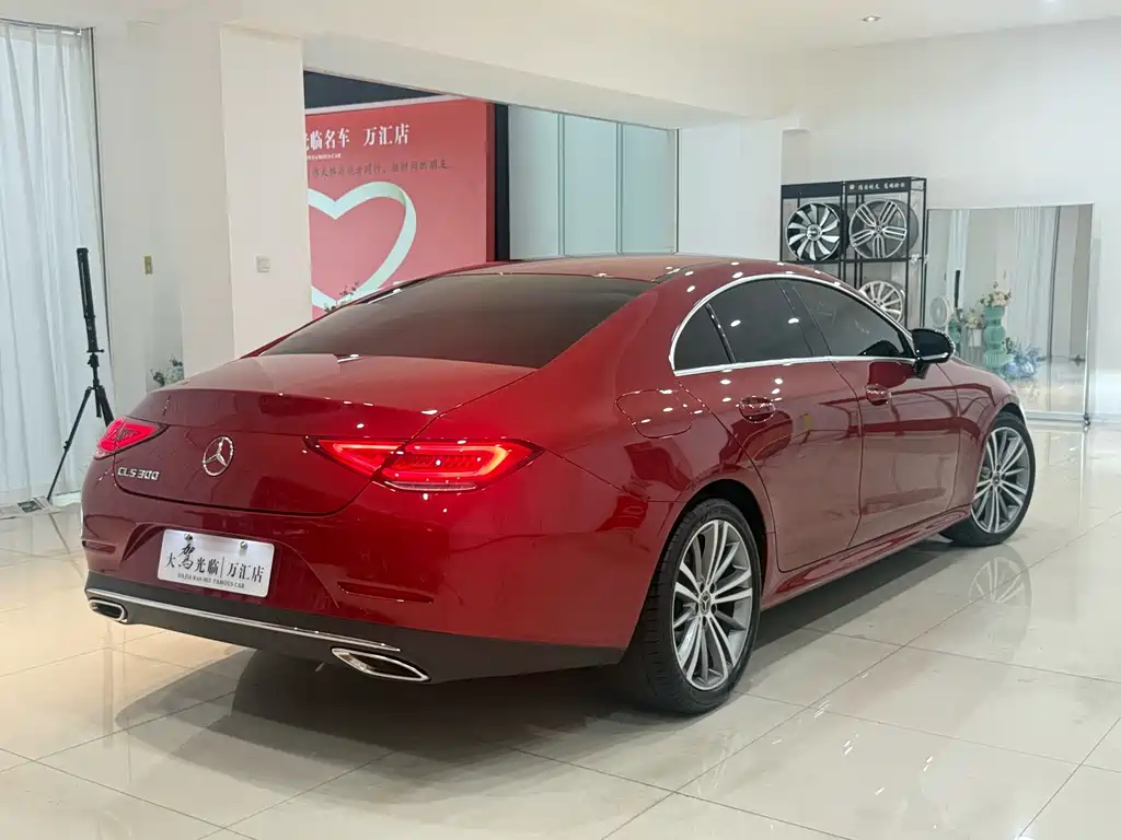 Mercedes-Benz CLS — миниатюра 5