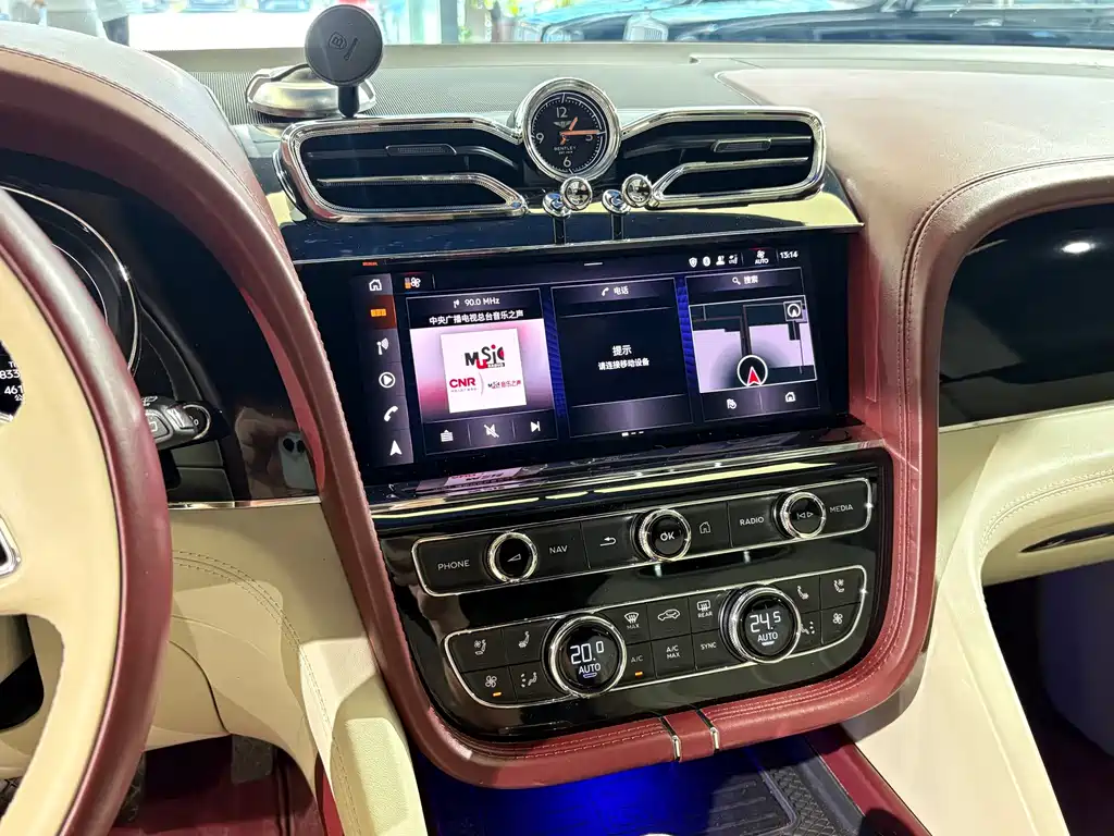 Bentley Bentayga — миниатюра 9