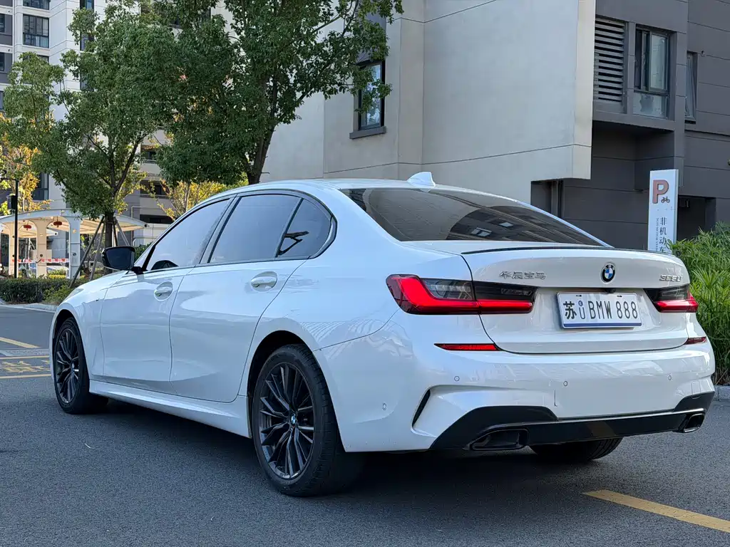 BMW 3 Series — миниатюра 9