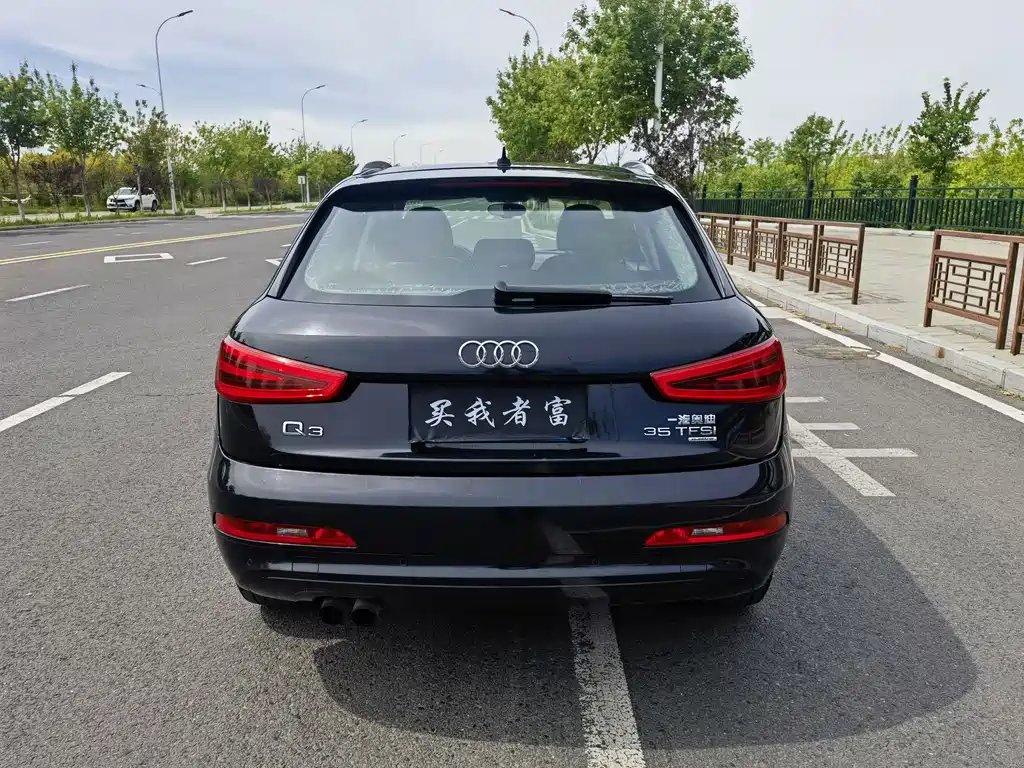 Audi Q3 2013 35 TFSI quattro