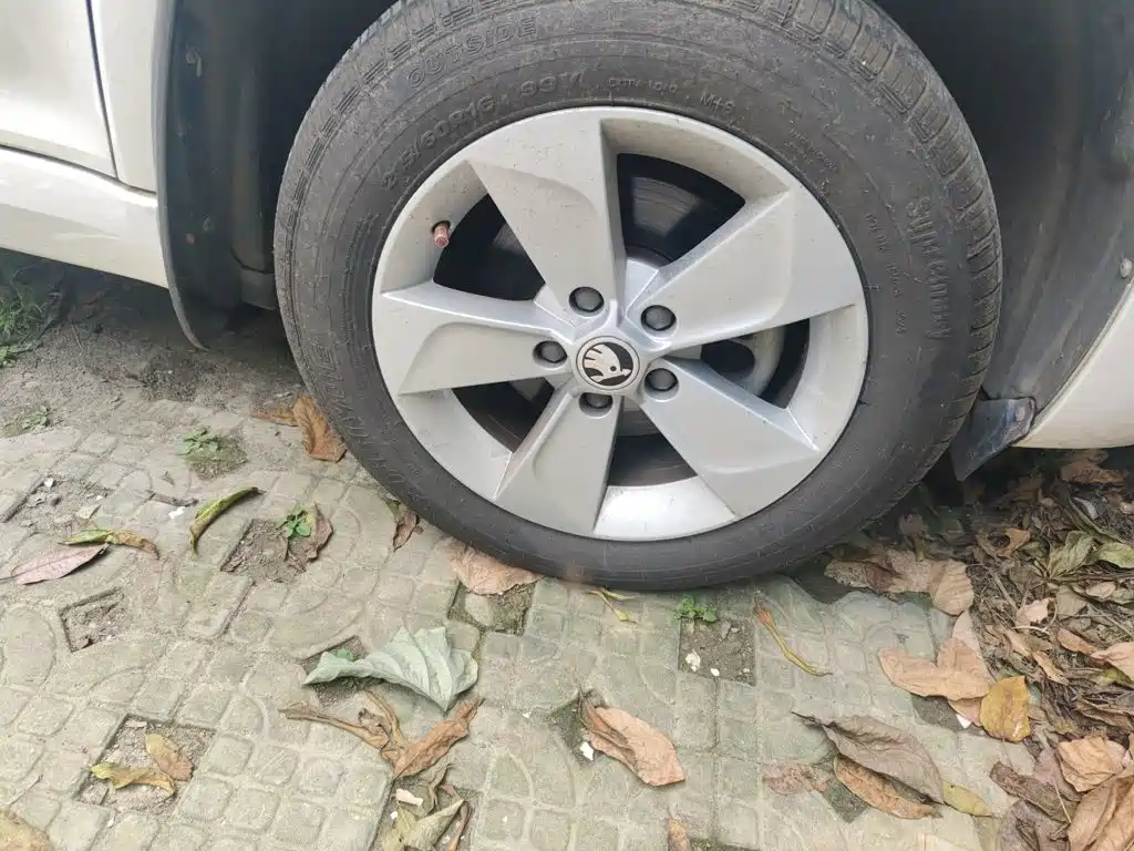 Skoda Yeti — миниатюра 10