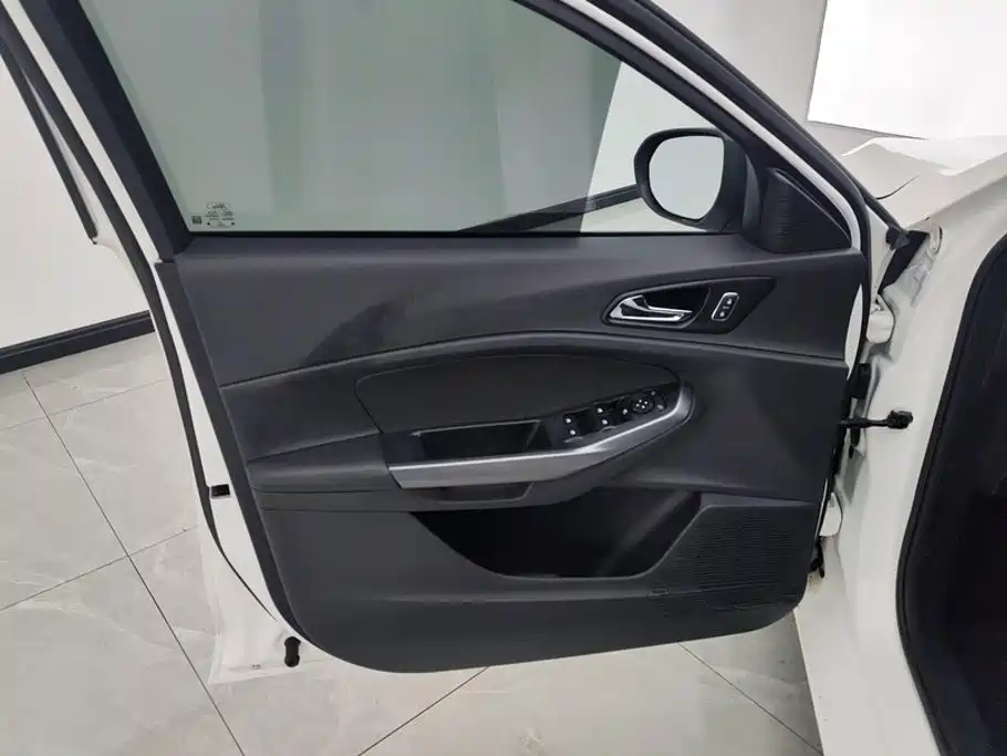 Ford Escort — миниатюра 7