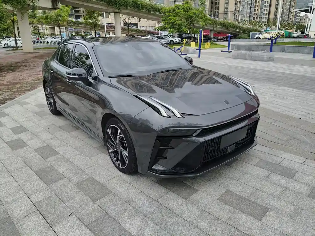 Lynk & Co 03 — миниатюра 3