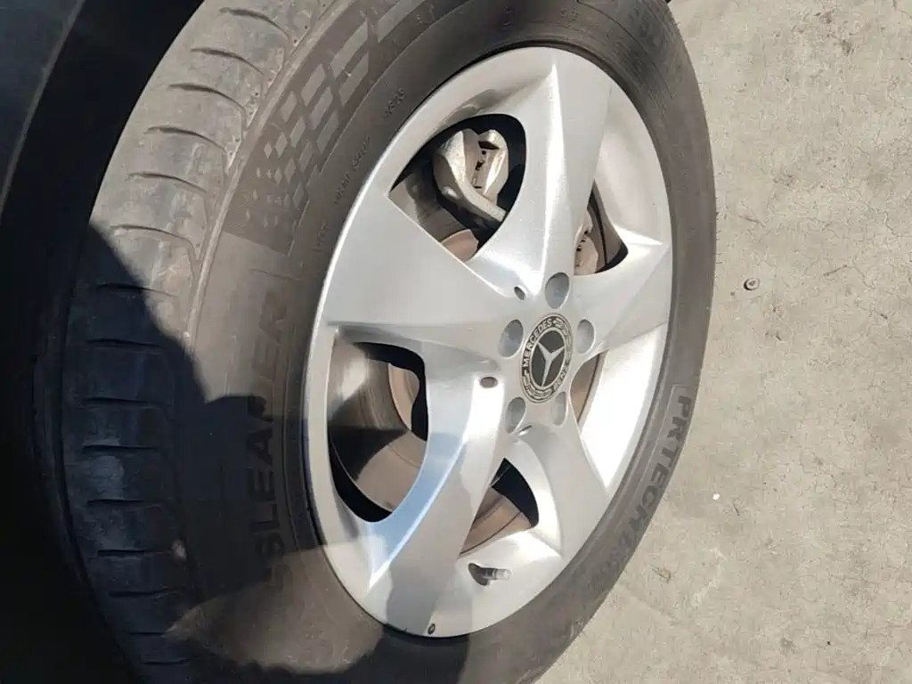 Mercedes-Benz Vito — миниатюра 23