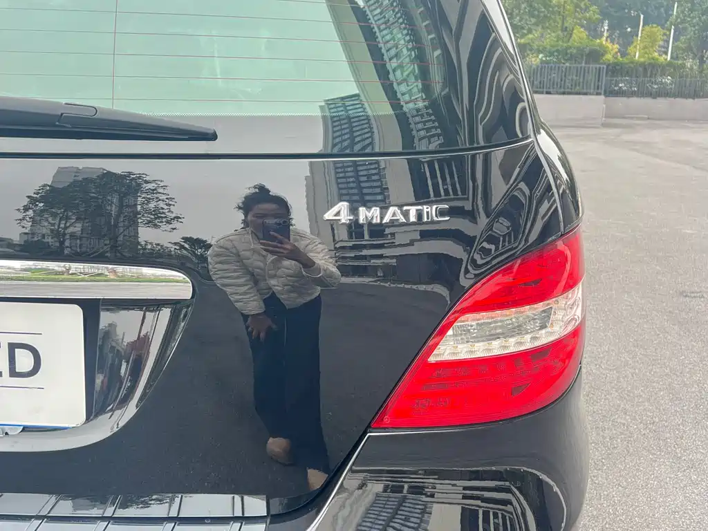 MERCEDES-BENZ R CLASS