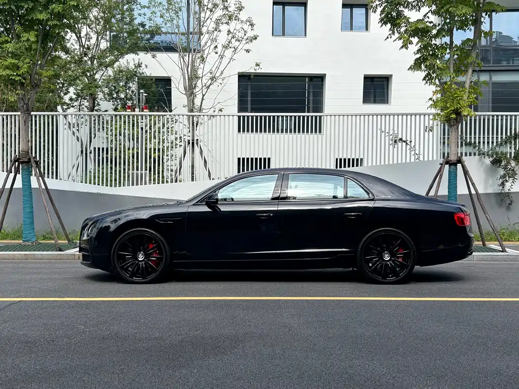 Bentley Flying Spur — миниатюра 3