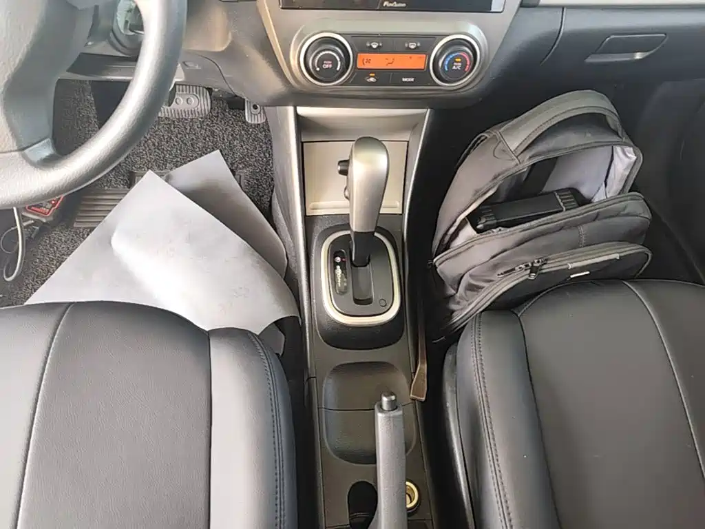 Nissan Sylphy — миниатюра 14
