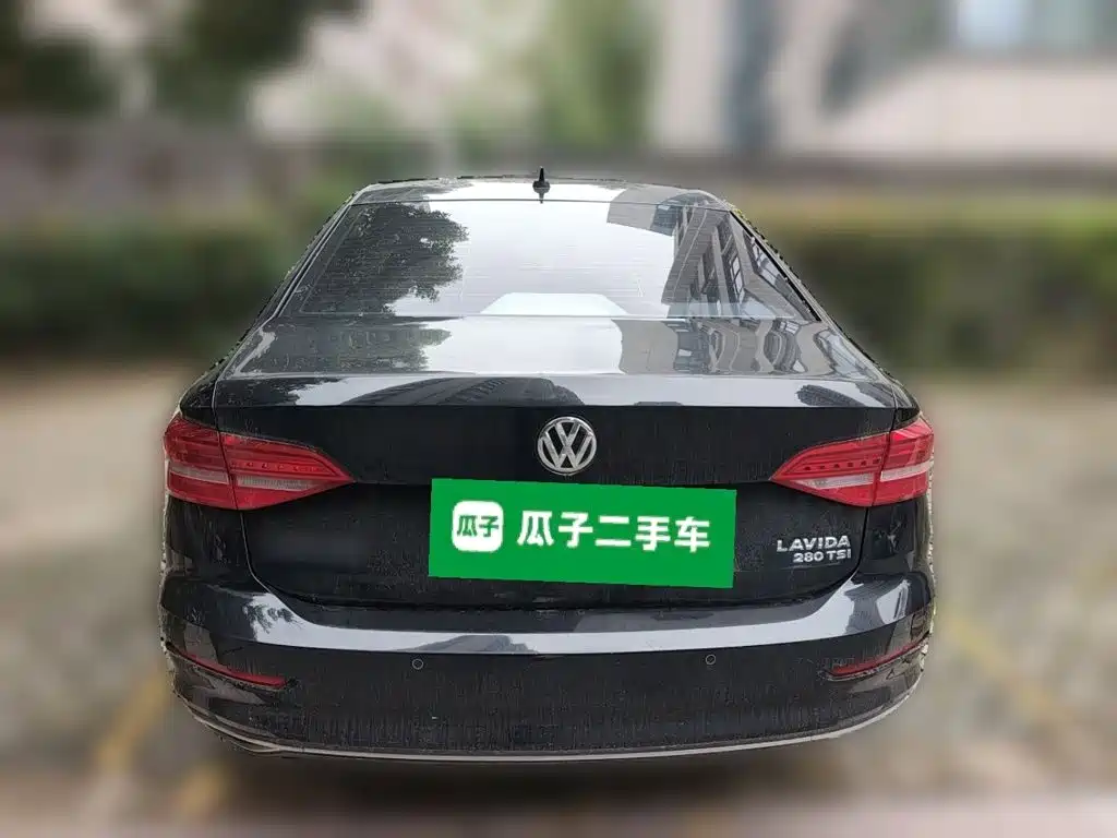Volkswagen Lavida — миниатюра 4