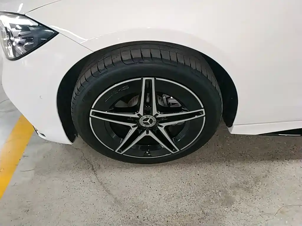 Mercedes-Benz C-Class — миниатюра 23