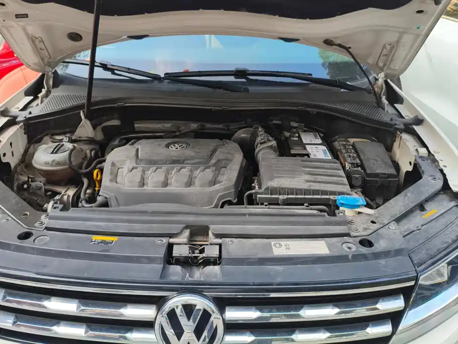 Volkswagen Tiguan L — миниатюра 10
