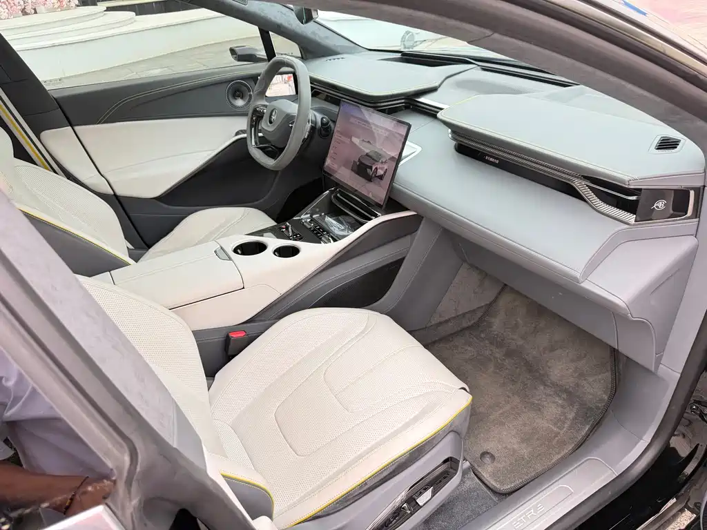 Lotus Eletre — миниатюра 14