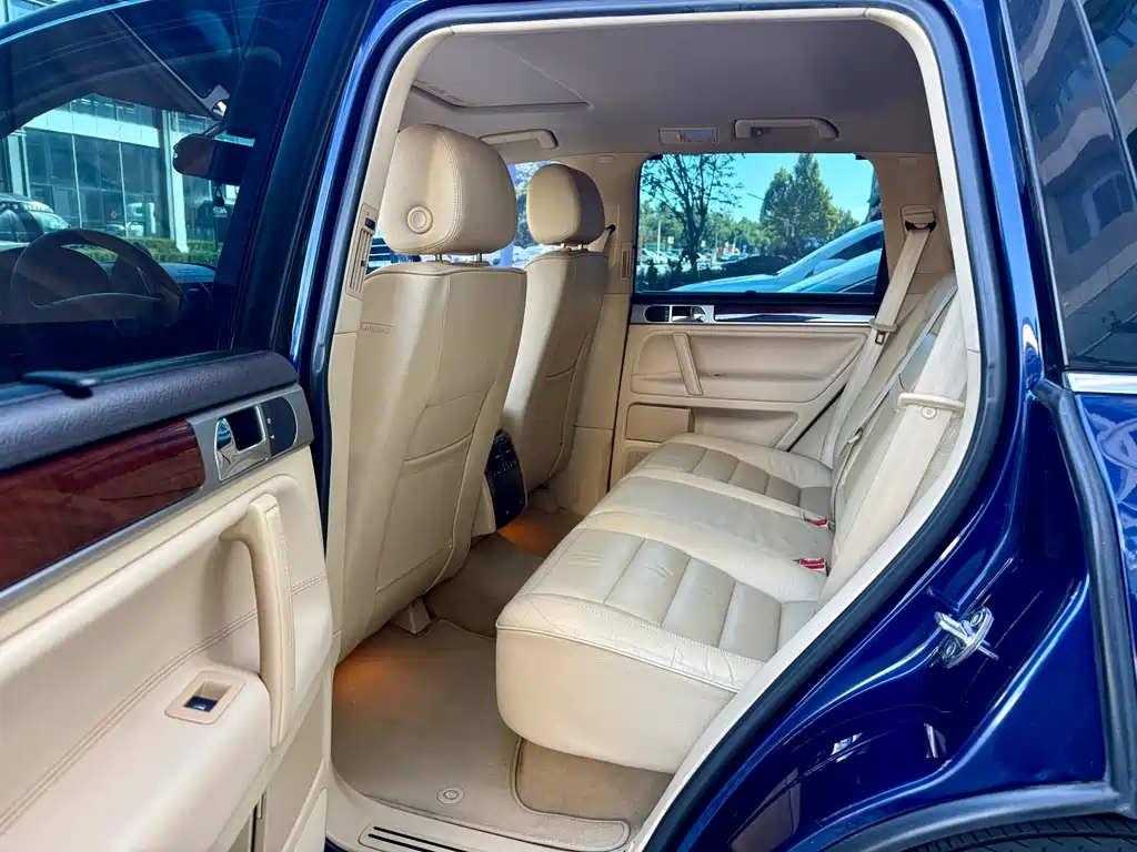 Volkswagen Touareg — миниатюра 8