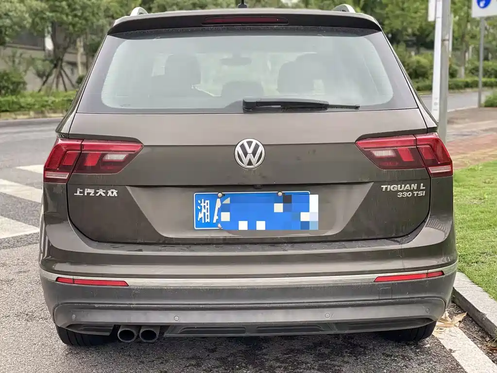 Volkswagen Tiguan L L 2017 330TSI AT Luxury