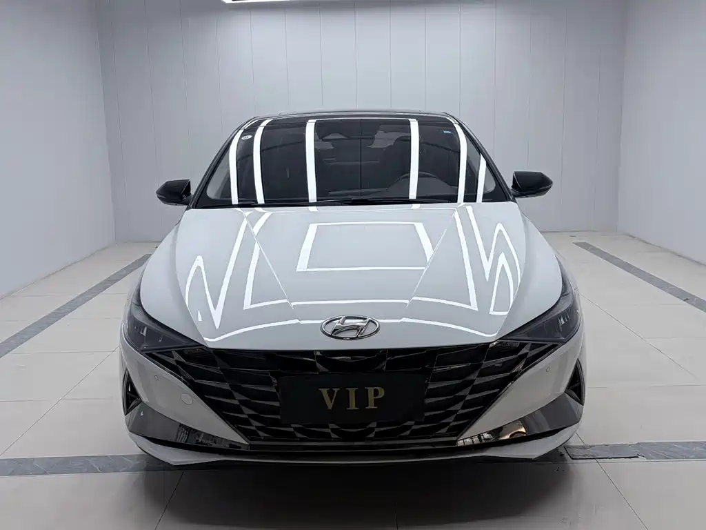 Hyundai Elantra — миниатюра 2