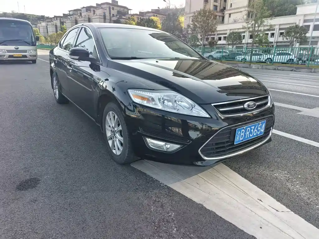 Ford Mondeo — миниатюра 3
