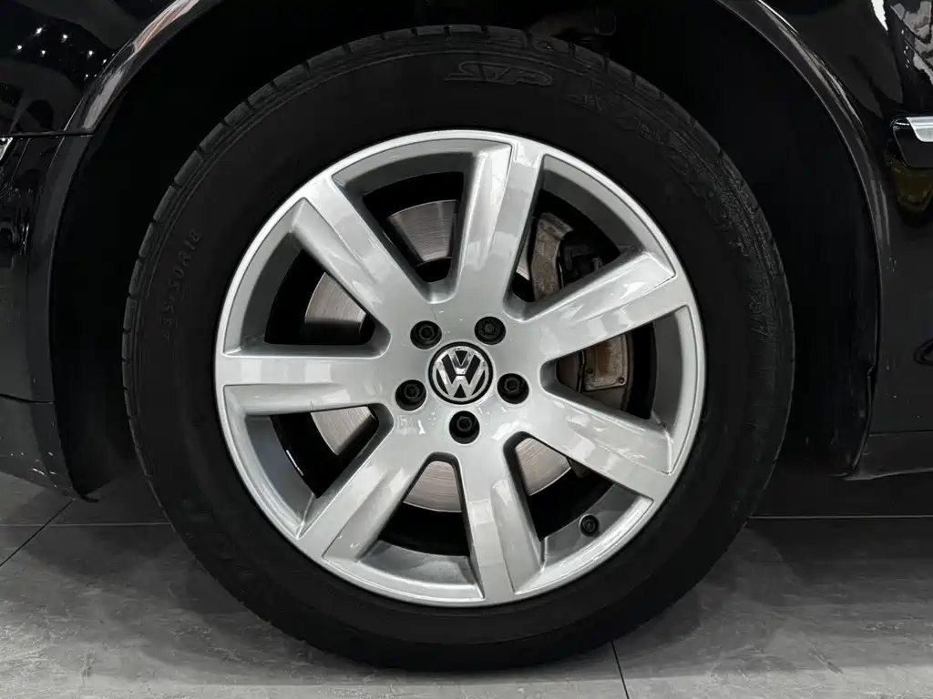 Volkswagen Phaeton — миниатюра 14