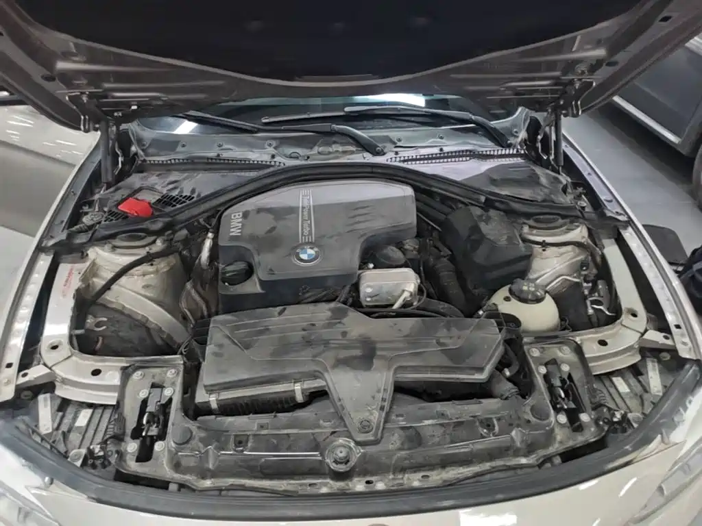 BMW 3 Series — миниатюра 20