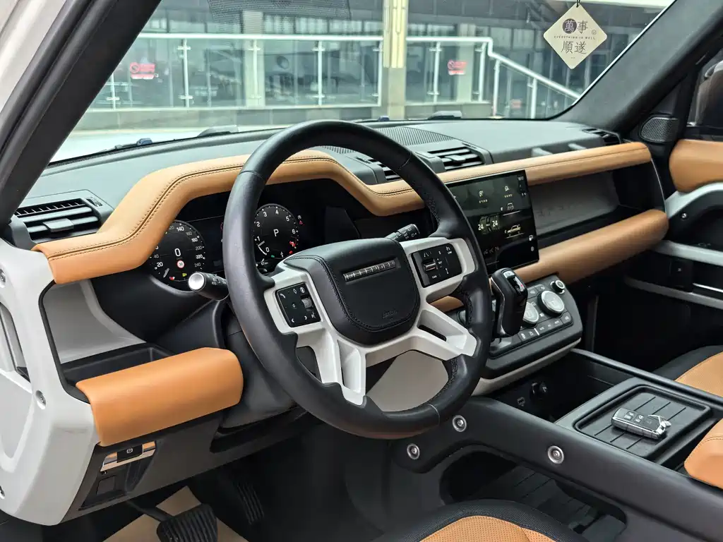 Land Rover Defender — миниатюра 13
