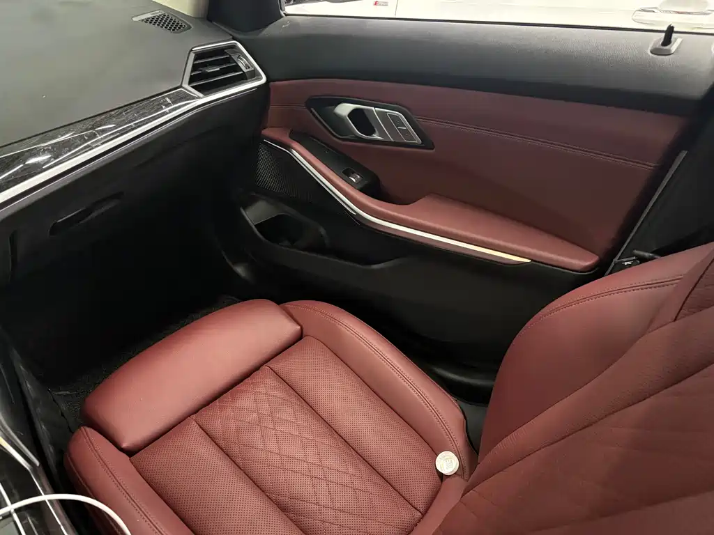 BMW 3 Series 3 2022 325Li M Sport