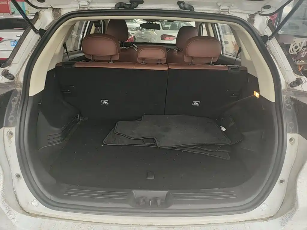 Geely Boyue — миниатюра 19