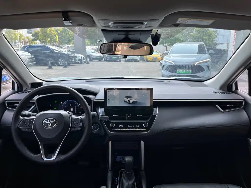 Toyota Frontlander — миниатюра 5